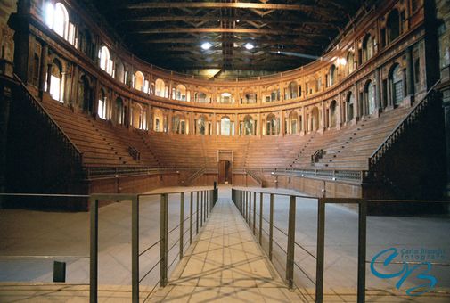  - Teatro Farnese a colori 1